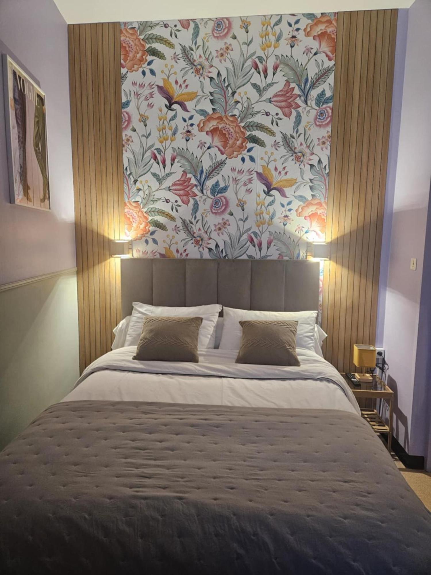 Coco Marco Hotel Ньон Екстериор снимка